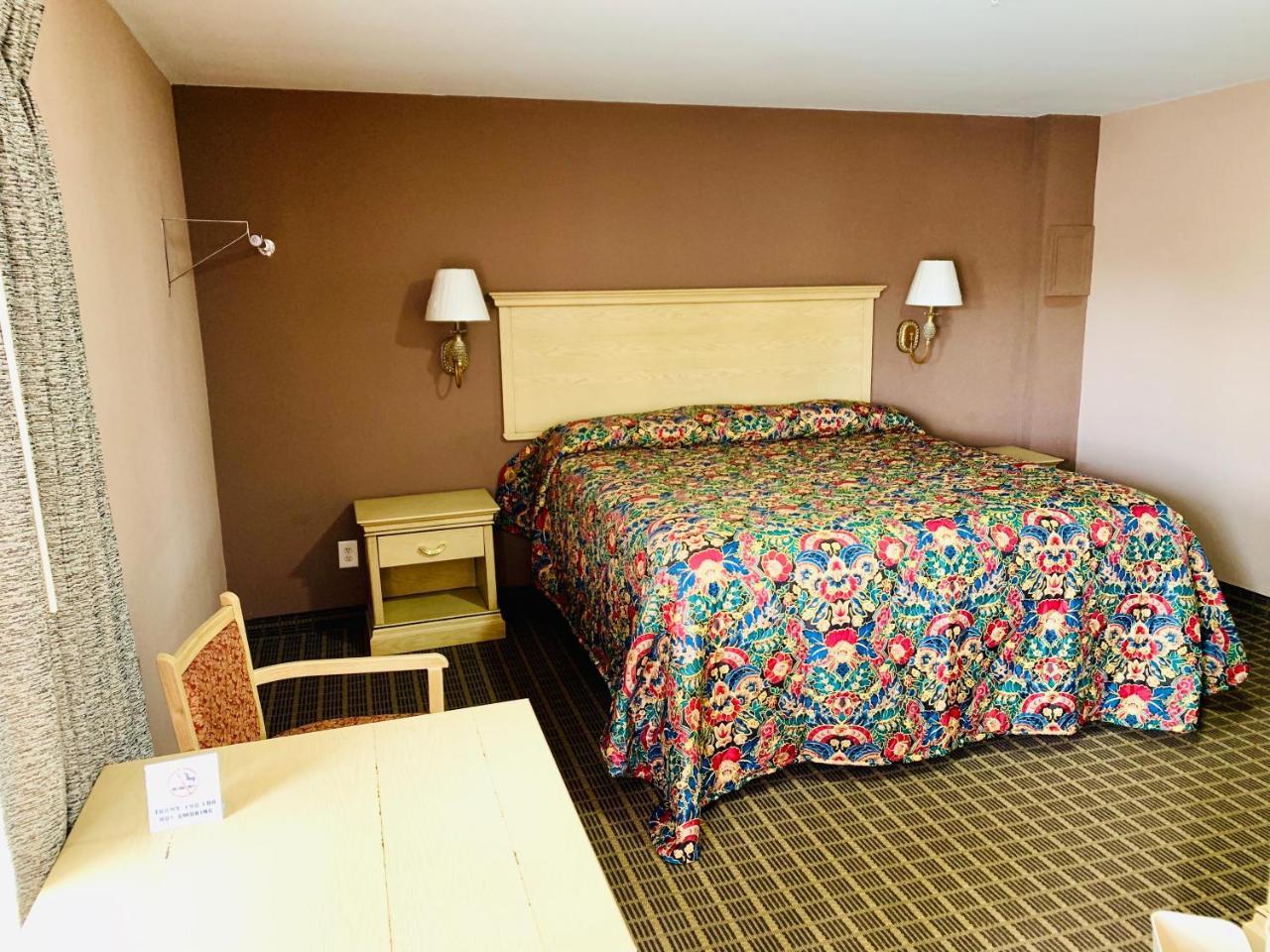 Crown Inn - Fayetteville Ngoại thất bức ảnh